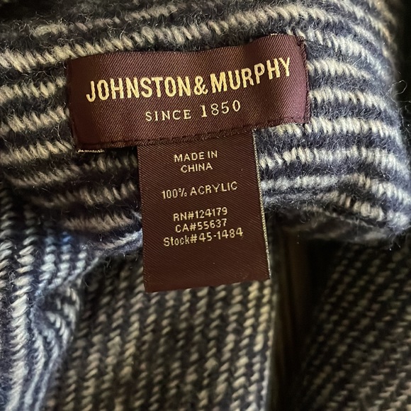 Johnston & Murphy Toggle Closure Poncho Sweater - Picture 4 of 5